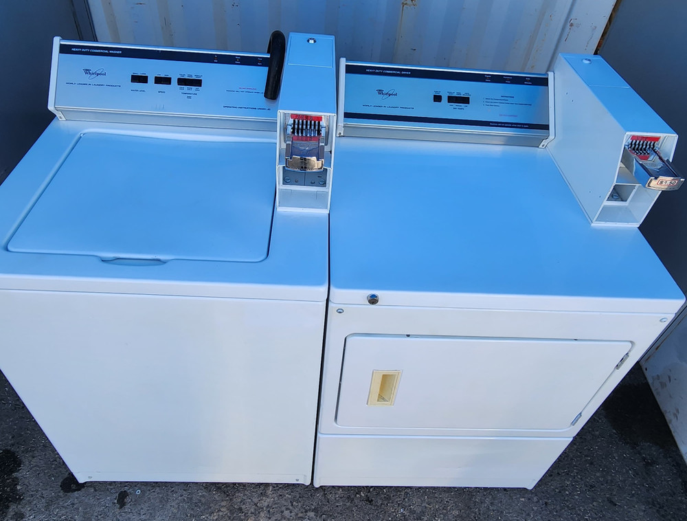 WHIRLPOOL SET WASHER AND DRYER[REF]