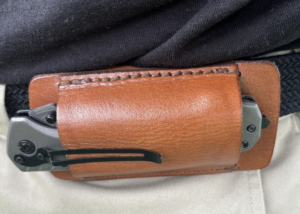Horizontal Carry Pocket Knife Sheath Brown Heritage Full Size Belt Loop