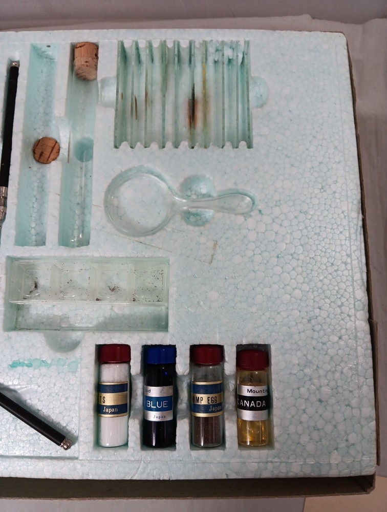 1967 Empire Microscope Set Model 642 B