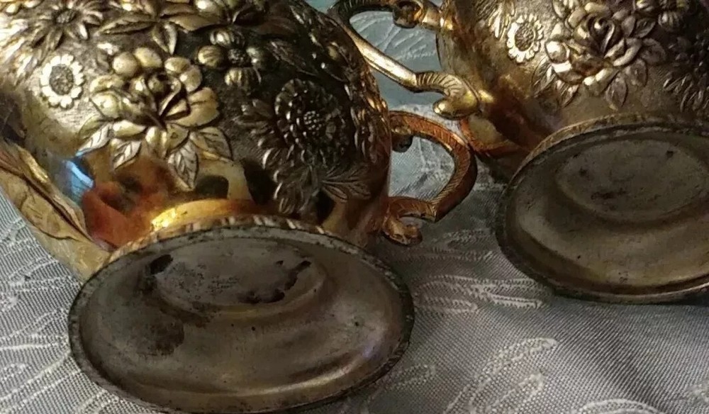 Silverplate Small ornately Designed Creamer And Sugar Small
