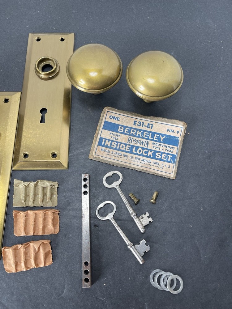 Yale Russwin Berkeley Inside Lock Set E31-E1 Pre Owned