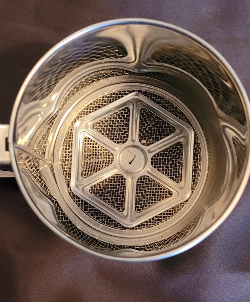 Metal Sifter