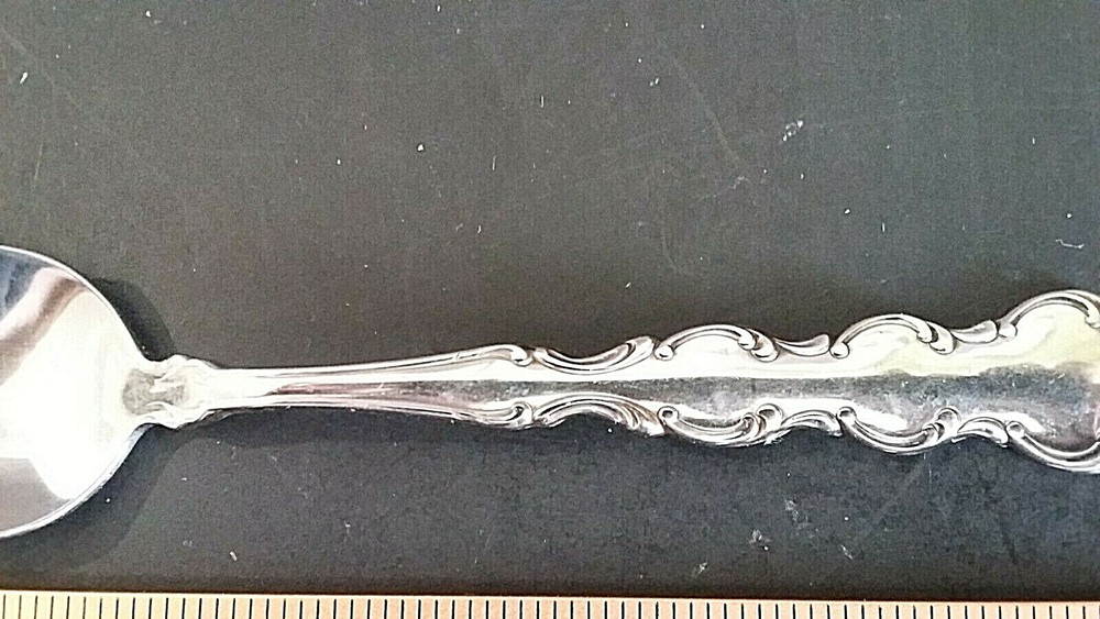 Oneida Mozart stainless grapefruit/orange spoon 6" long