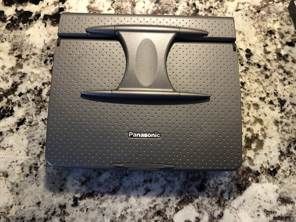 Panasonic Portable DVD Player - 7" Display - Grade A (DVD-LS50)