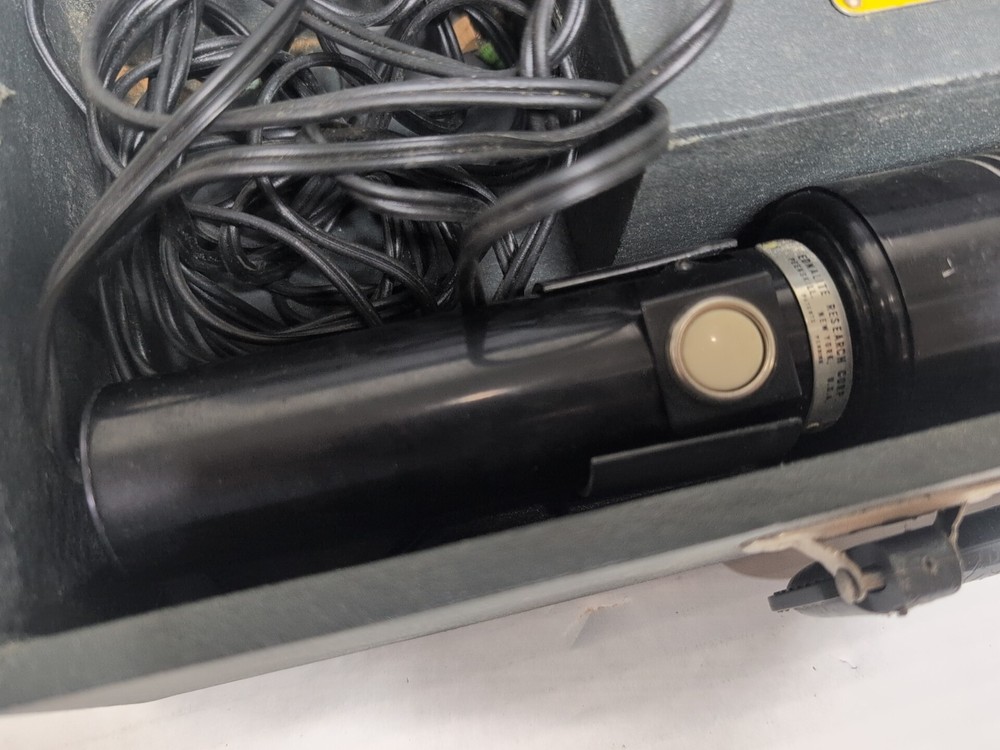 EDNALITE 120A Vintage Projection Pointer W/ Original Case