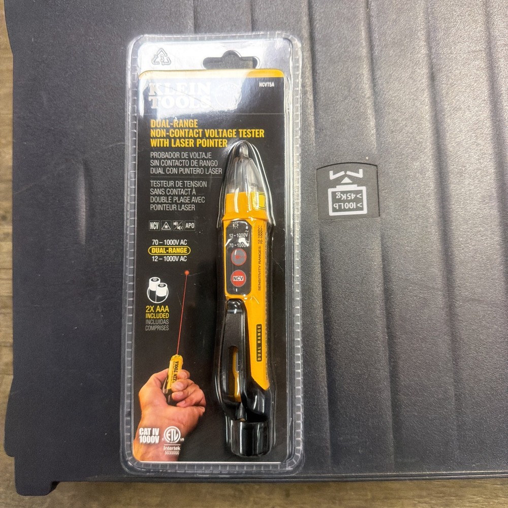Klein Tools NCVT5A Voltage/Continuity Tester