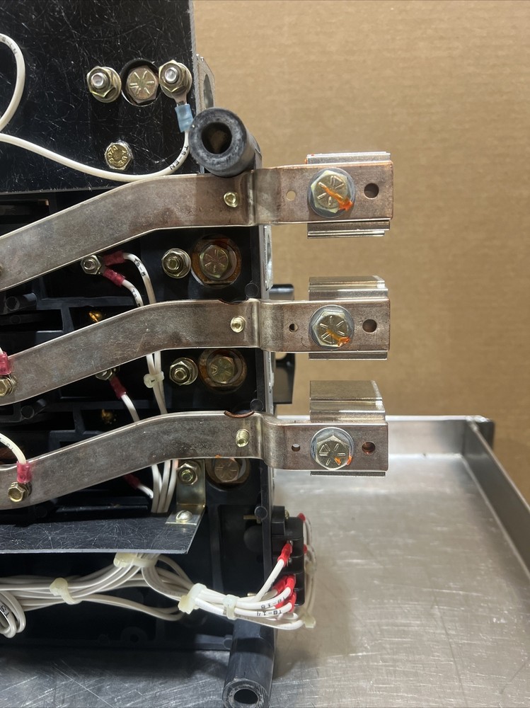 ASCO AUTOMATIC TRANSFER SWITCH Cat No E07ATSC30260N5XC Nos Surplus. Fresh Pull