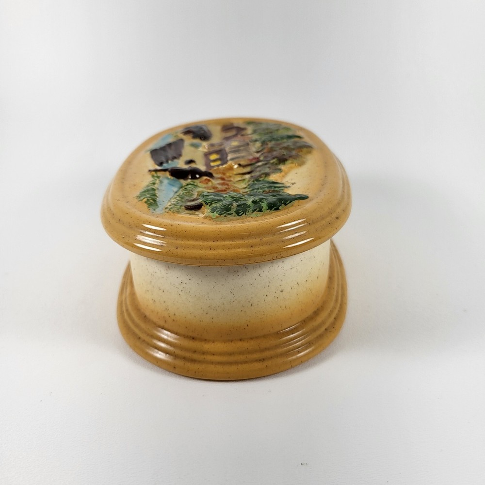 Vintage Hershey's Mold Ceramic Tricket Box Oval 1981