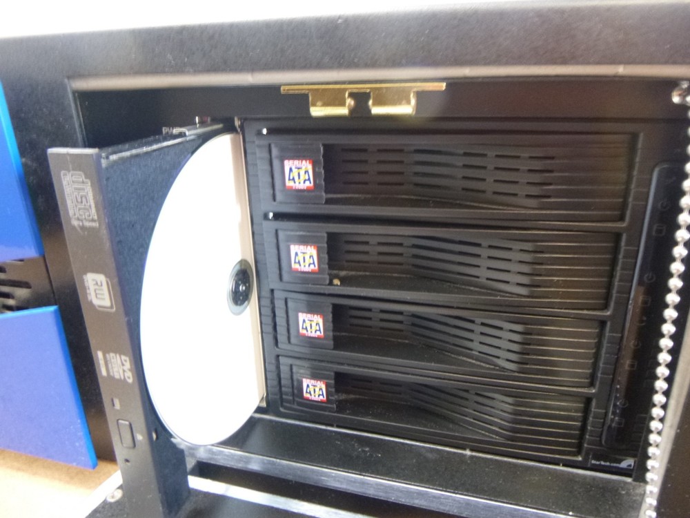 Chyron Duet LEX 2 Broadcast Graphics System LEX2