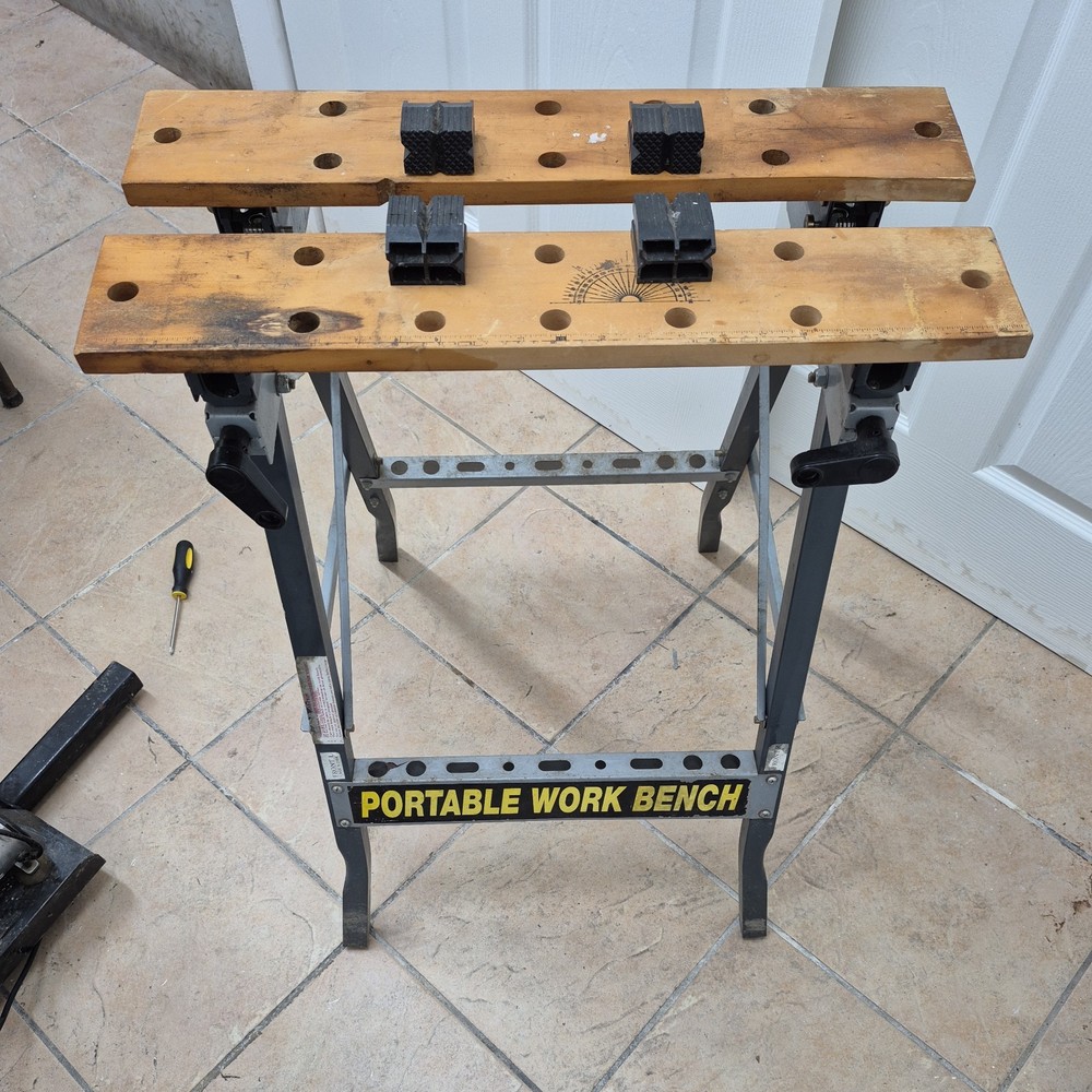 Portable Folding Workbench Adjustable Work Table 220 lbs Load Capacity