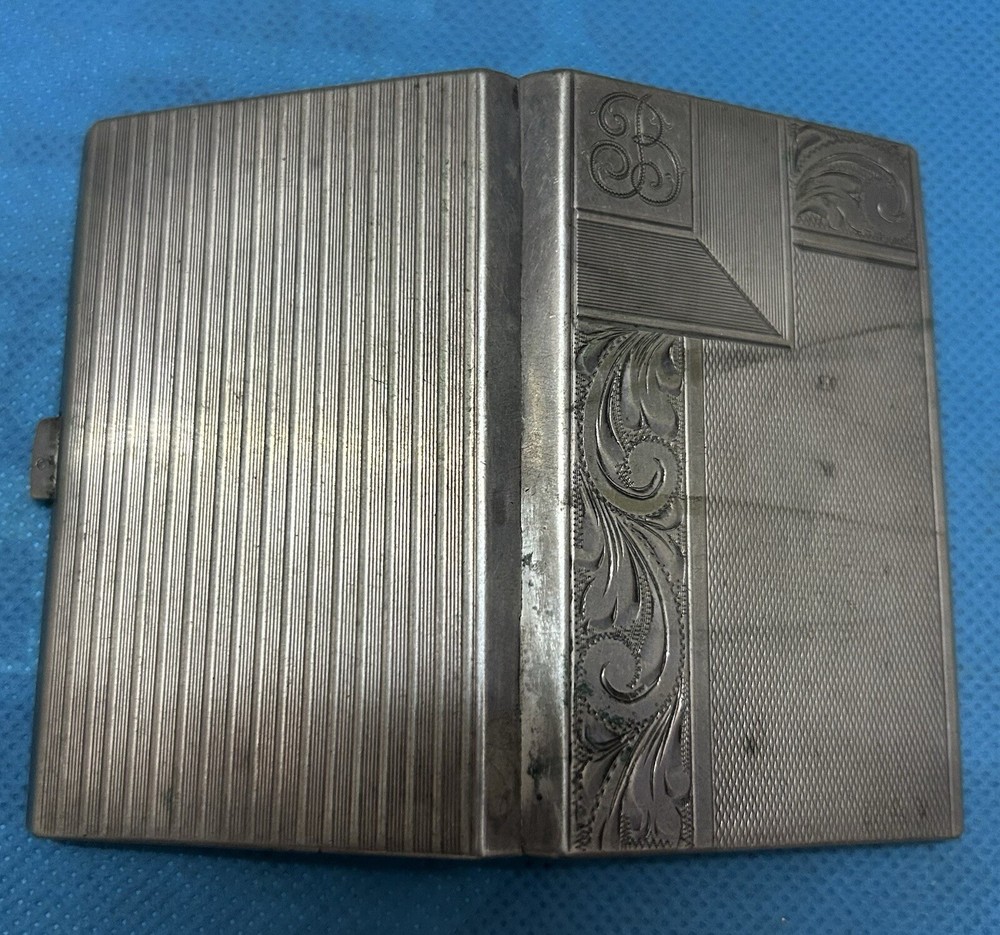 EUROPEAN SILVER CIGARETTE CASE !!