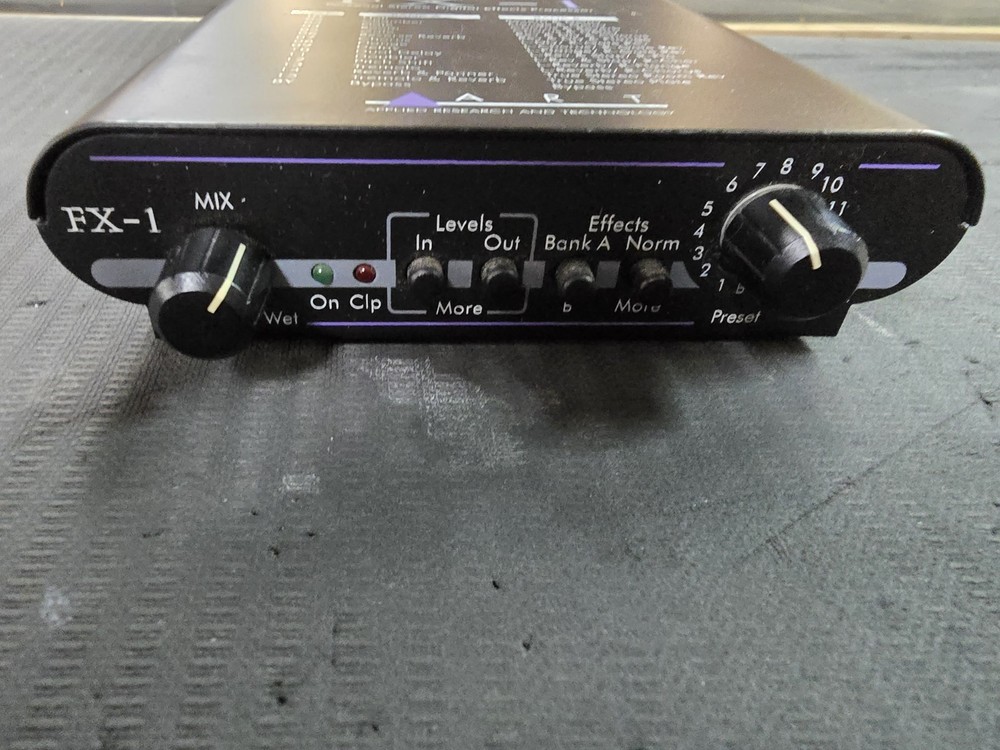Applied Research Technology ART FX-1 Personal Stereo Digital Effects Processor