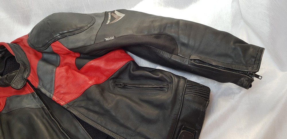 Frank Thomas motorcycle leather jacket. UK 42/ EU 52.
