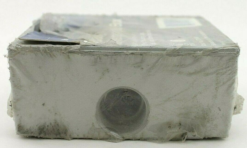 Thomas & Betts LTX14-5 2-Gang Outlet Box