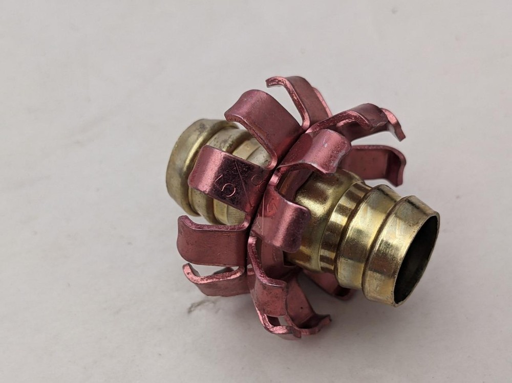 Melnor Rubber & Plastic Hose Coupling 5/8" Clinching Coupling-Female End