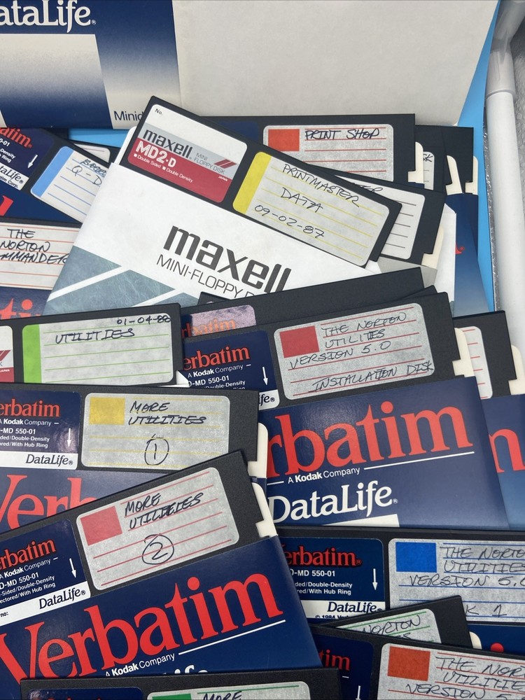 110+ Bulk Vintage Random Program/ Files Floppy Disks for Reformatting