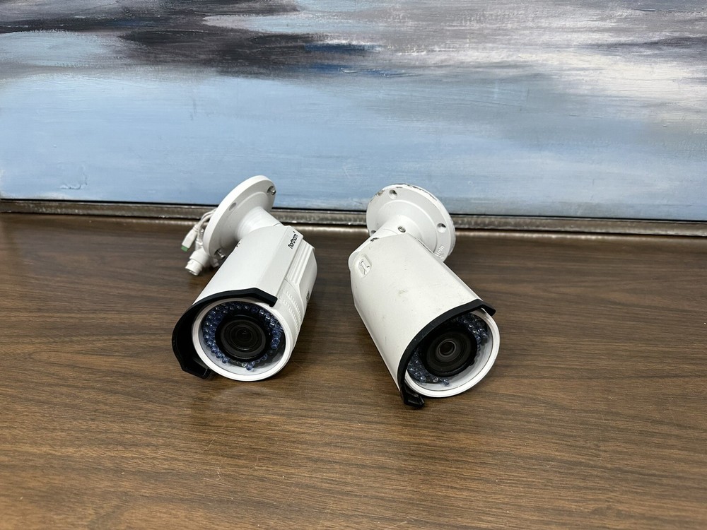 Northern Security Cameras (2) Bundle. (1) IP3VFB, And (1) IP4MVFB USED BUT WORK