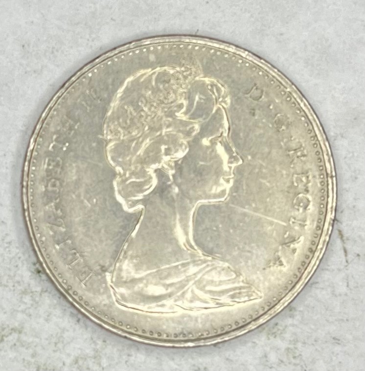 1975 Canada 5 Cents