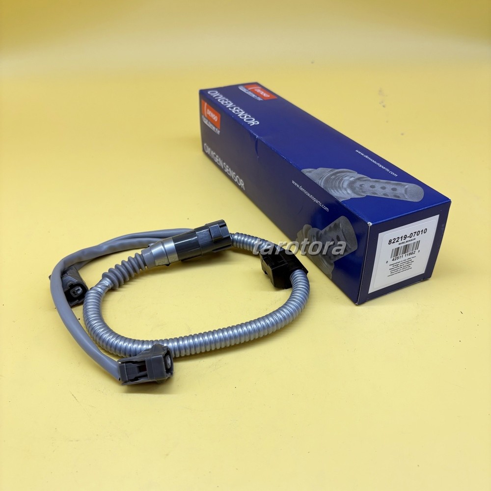DENSO Ignition Knock Sensor Kit with Wiring Harness for Lexus and Toyota Models