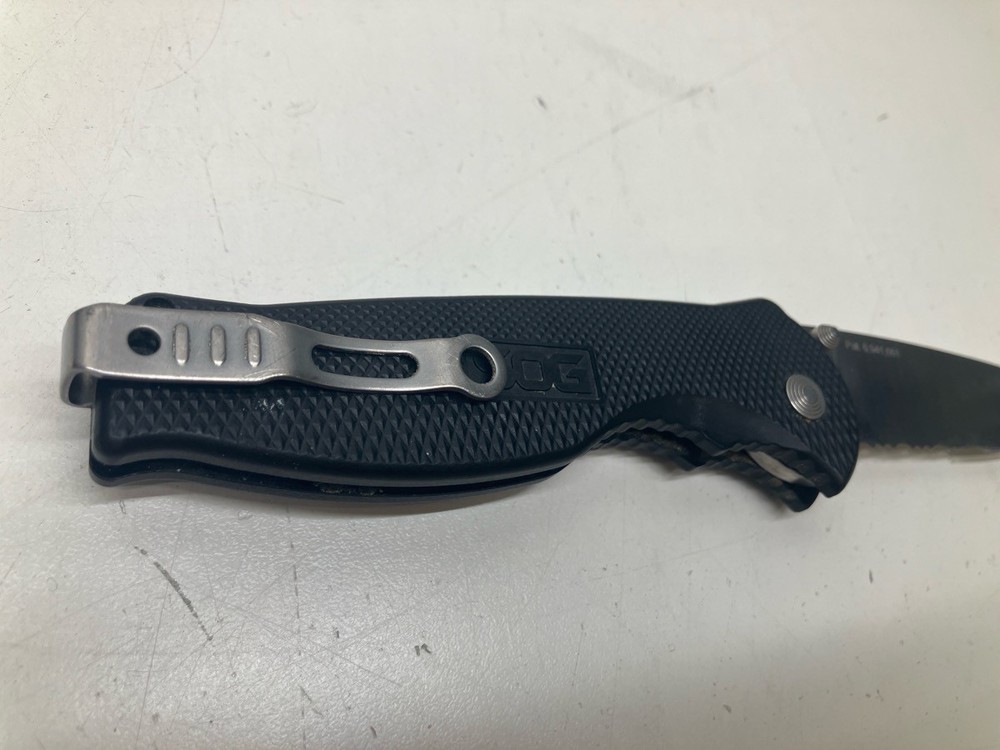 SOG FLASH II SPRING ASSIST HALF SERRATED (P28013431)