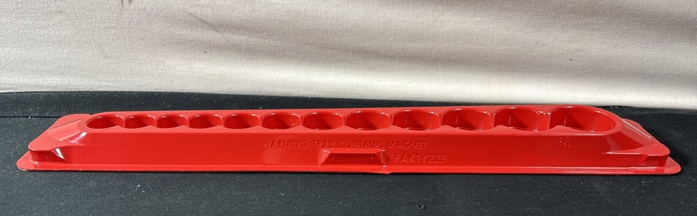 Snap-On Tools PAKTY223 - Magnetic Tray For 3/8" Drive 12pc. SAE Socket Set