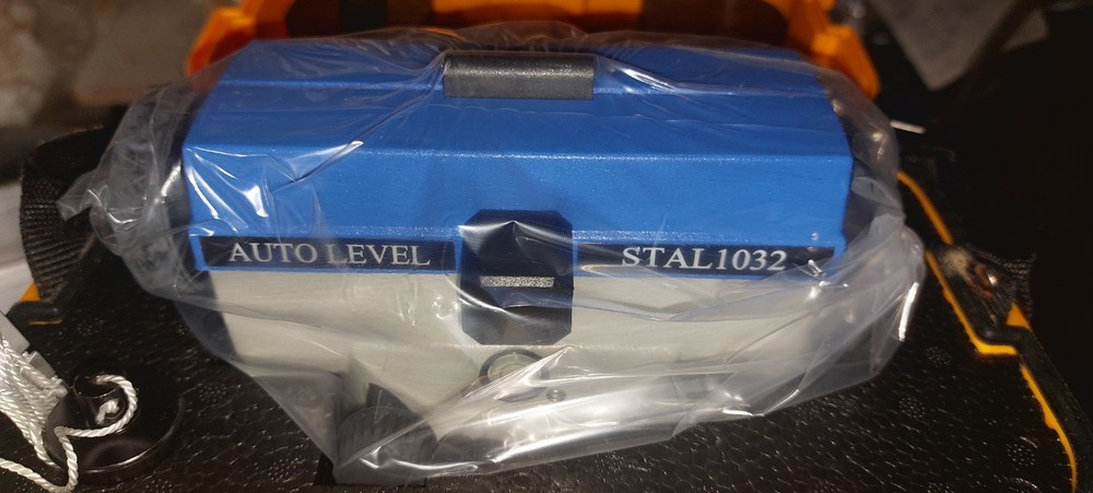 AdirPro 32x Optical Automatic Optical Level W/ Carry Case 714-32