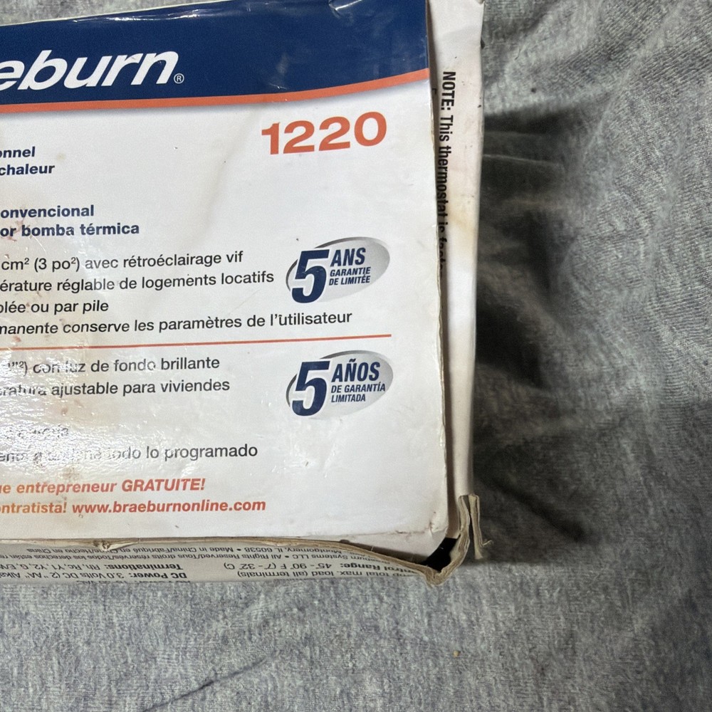 Braeburn 1220 Digital Non-Programmable Thermostat - White