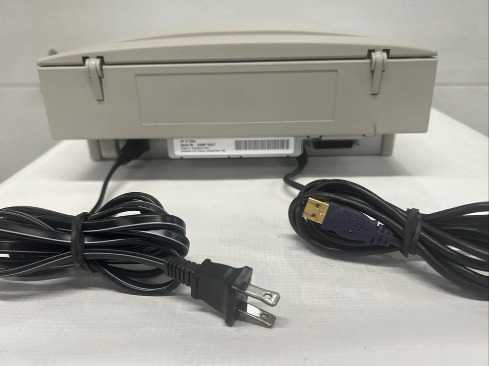 Hewlett Packard Hp HP C7190A Scanjet 5200c Scanner - Powers On