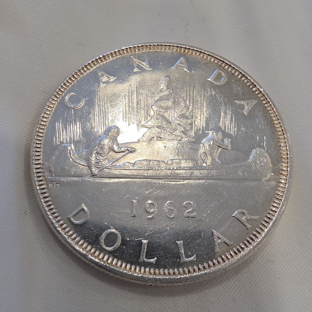 1962 CANADIAN SILVER DOLLAR ELIZABETH II