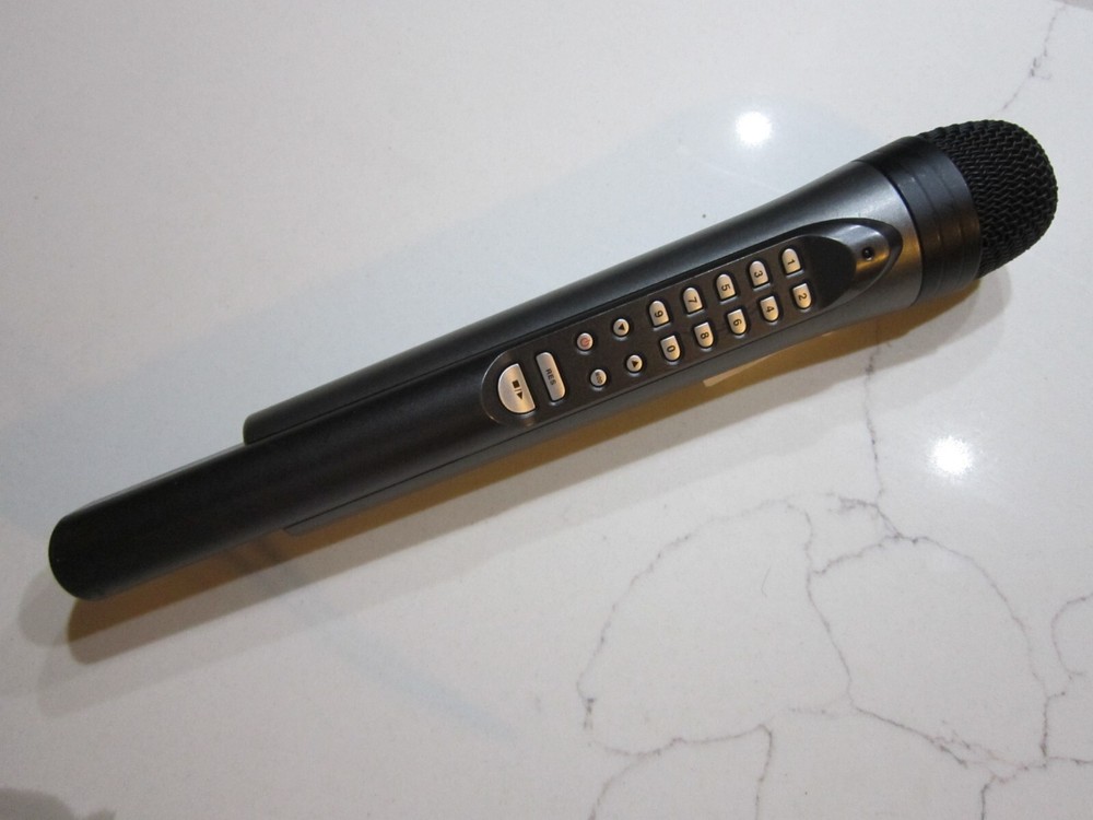 Leadsinger LS-3222 Wireless Karaoke Microphone Black