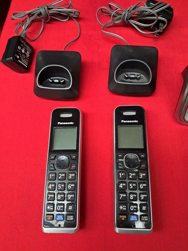 Panosonic Cordless 5 Phone System with Digital Answering System