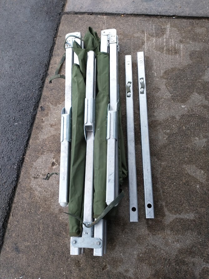 CAMPING COT U.S. GI MILITARY HEAVY DUTY FRAME SLEEPING BED OD GREEN FOLDING
