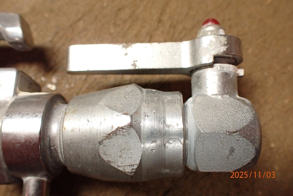 OLDER GRACO PAINT SPRAYER GUN ASSEMBLY UNABLE TO TEST