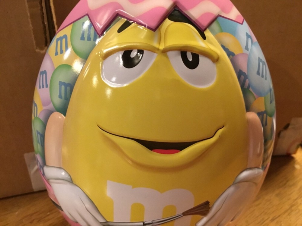 M&Ms Yellow & Pink Tin Egg Box