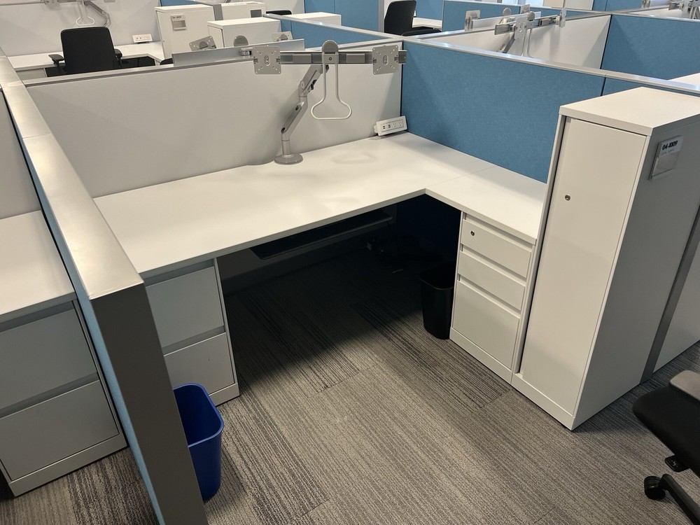 Steelcase Answer 6 x 6 cubicles