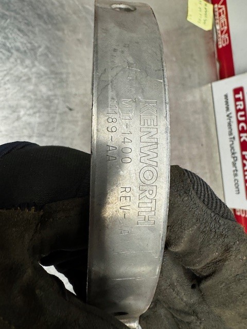 KENWORTH M11-1400 BRACKET-EXHAUST SHIELD