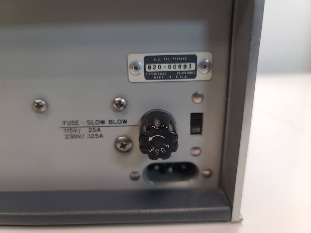 Hewlett Packard 3310A Function Generator