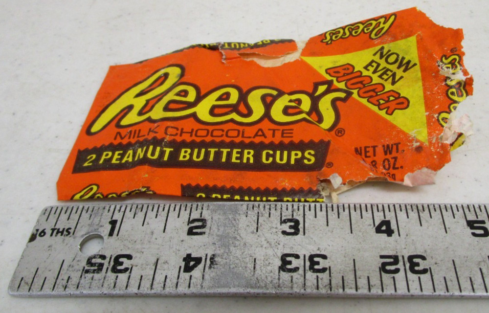 VINTAGE 1980's REESE'S PEANUT BUTTER CUPS WRAPPER EMPTY