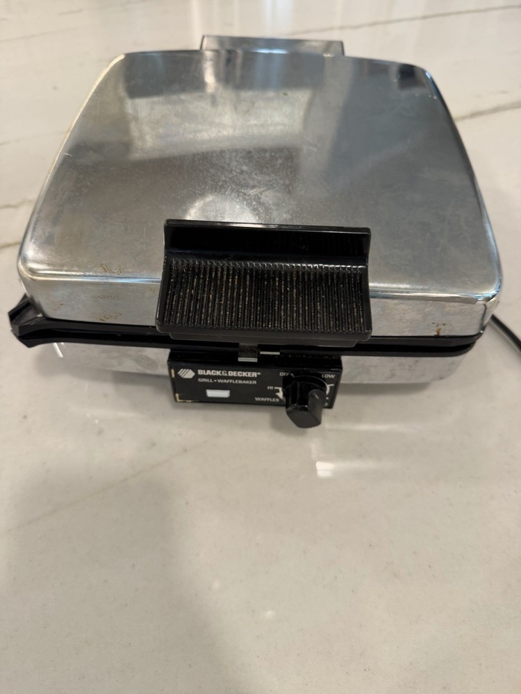 Vintage Black & Decker Grill - Waffle Baker Maker TESTED G48TD