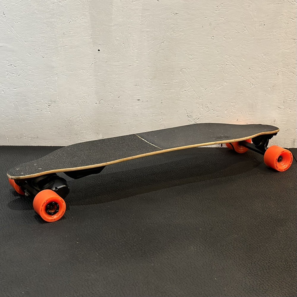 Boosted Board V1 Dual Motor Electric Longboard Skateboard - Missing Battery