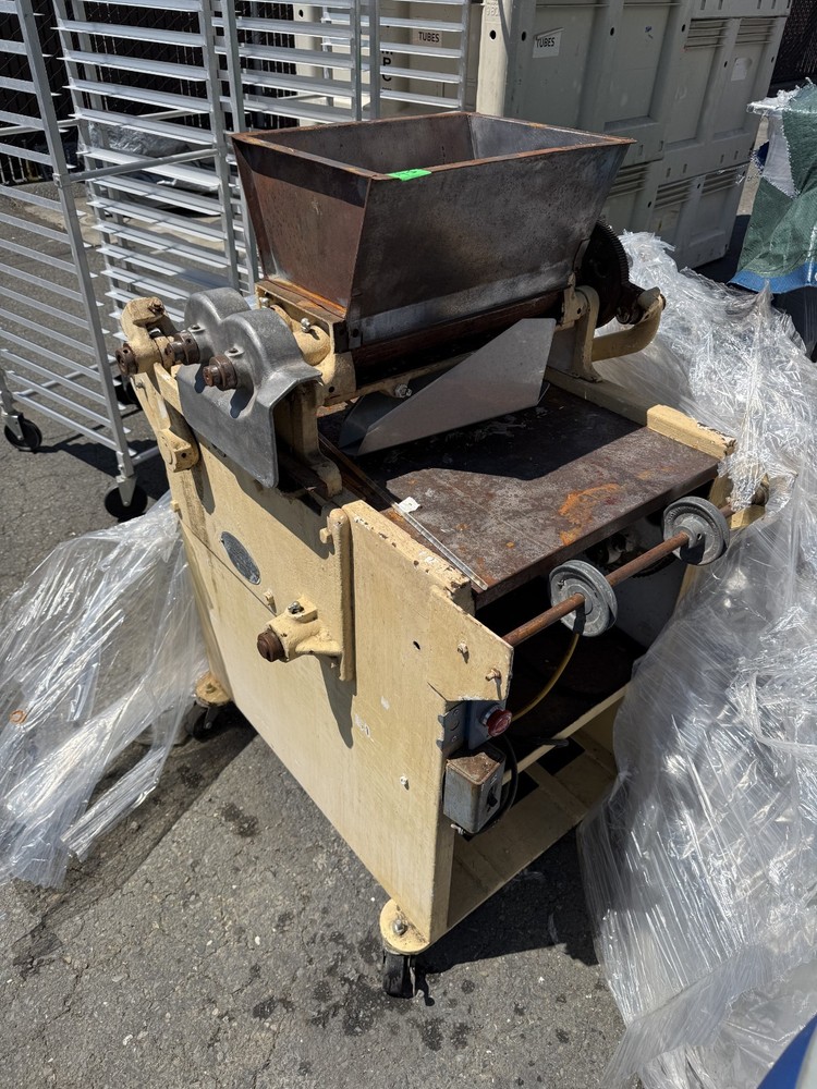 cookie dough depositor