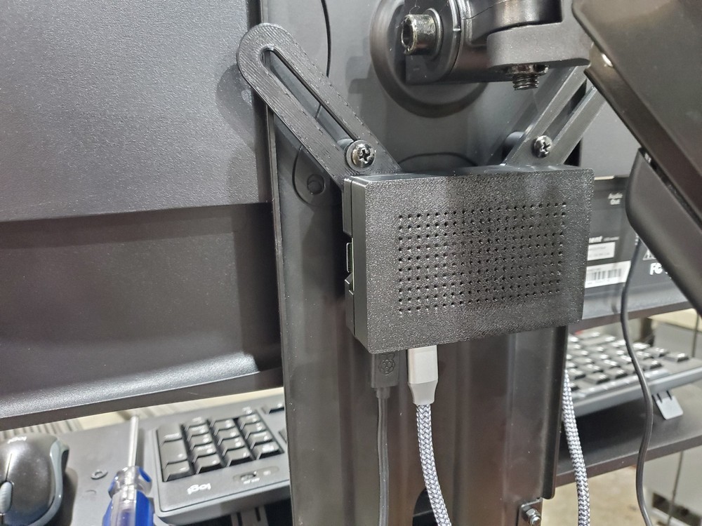 raspberry pi 5 case Monitor mount