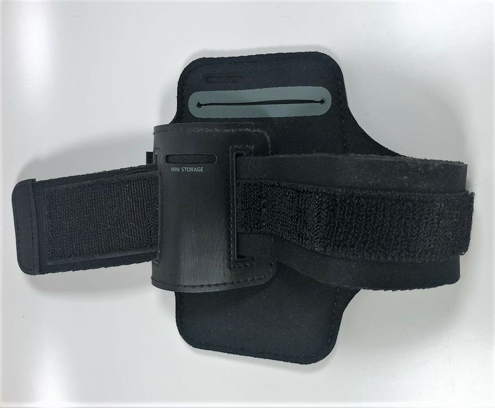 Yurbuds Athletic Armband Black