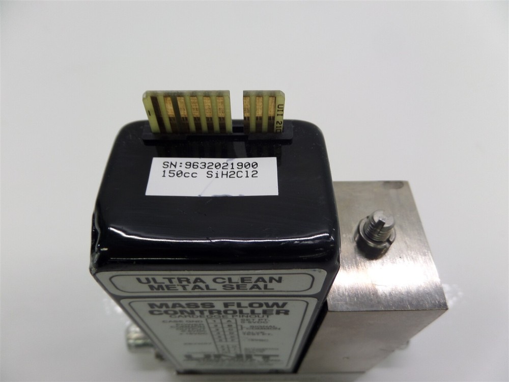Unit Instruments Inc. UFC-1260A Mass Flow Controller - SiH2C12