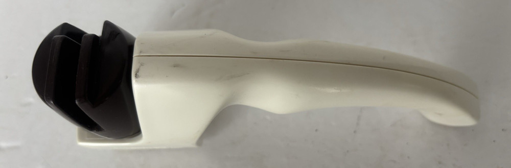 Vintagae White Cutco Kitchen Knife Sharpener Hand Held Pull Through