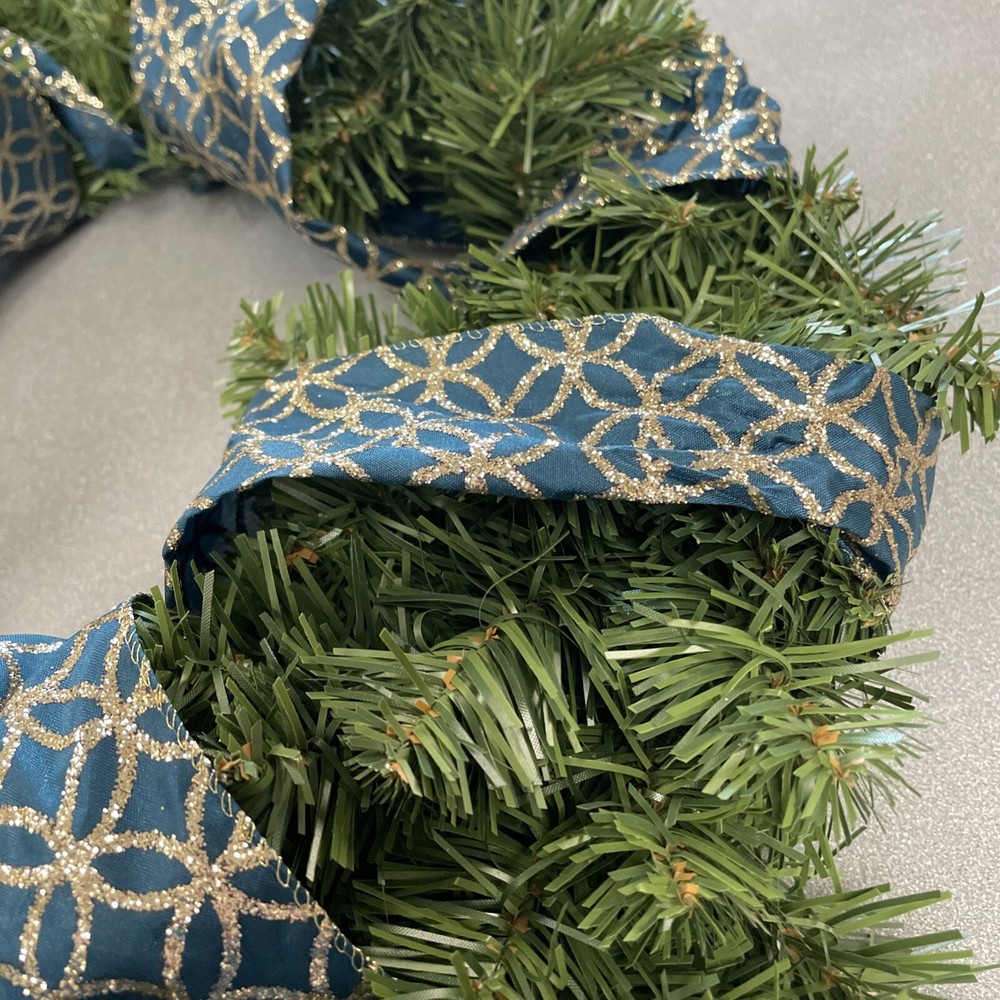 22” Wondershop Pine Wreath