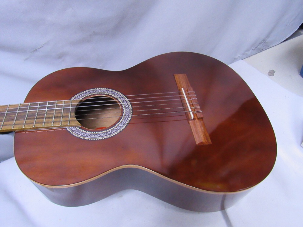 aristides guzman mora classical guitar
