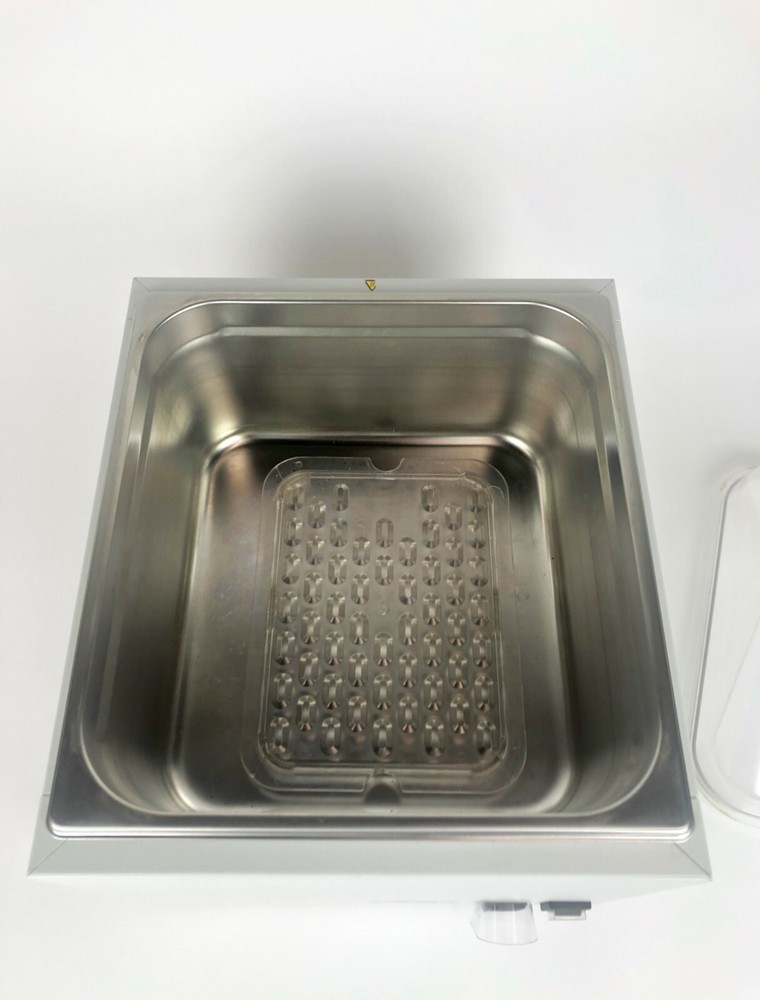 VWR 89032-202 Digital Water Bath
