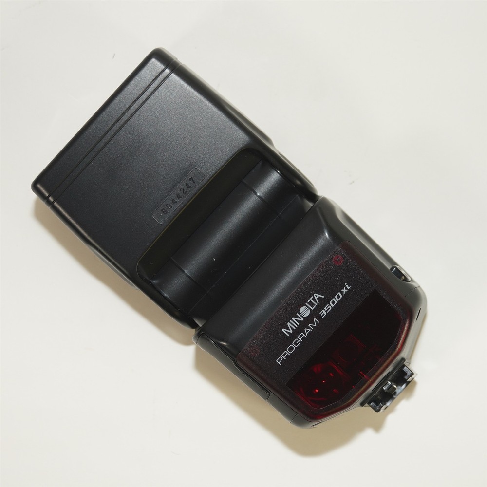 Minolta Massum Program 3500xi Shoe Mount Flash with Case