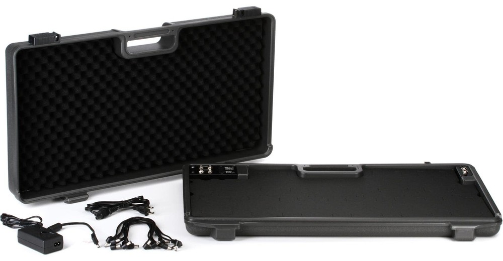 Boss BCB-90X Pedalboard, 16" x 15" w/ Hardcase